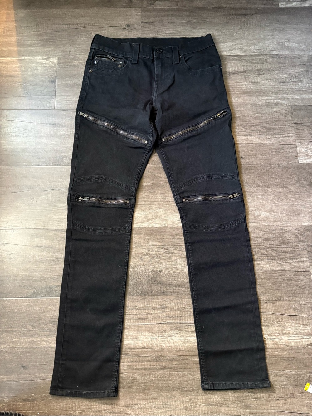True Religion Men’s Black Multi-Zipper Moto Biker Jeans – Size 30